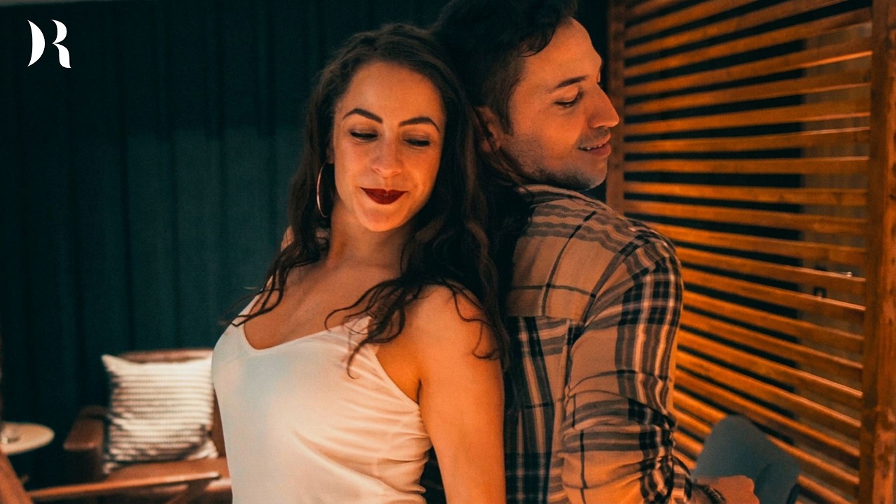 Parecen Viernes - Salsa Dancing | Daniel Rosas & Michelle Yollina