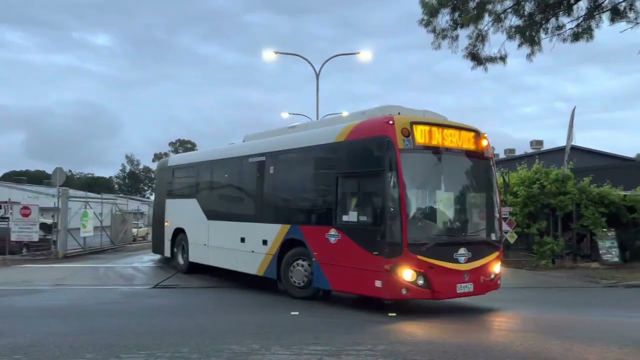 &ldquo;Buses at St Agnes&rdquo; Exterior Bus video compilation 18