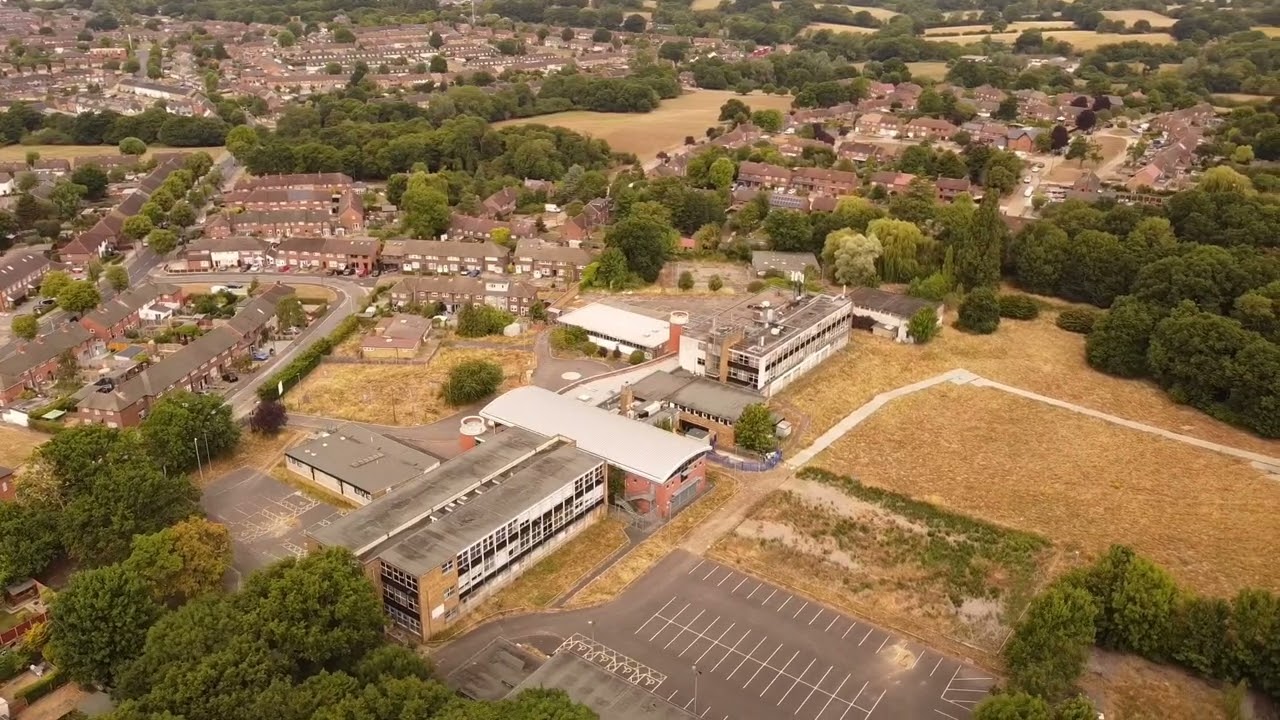 Quarles Campus Harold Hill Romford July 30th 2022 Before It Gets Demolished Droney Tony