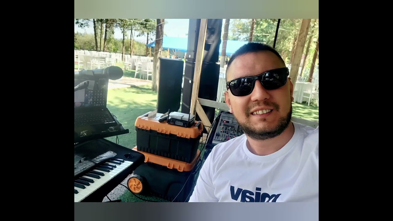 Dağlara mı Yazdın - Muzaffer Sezer