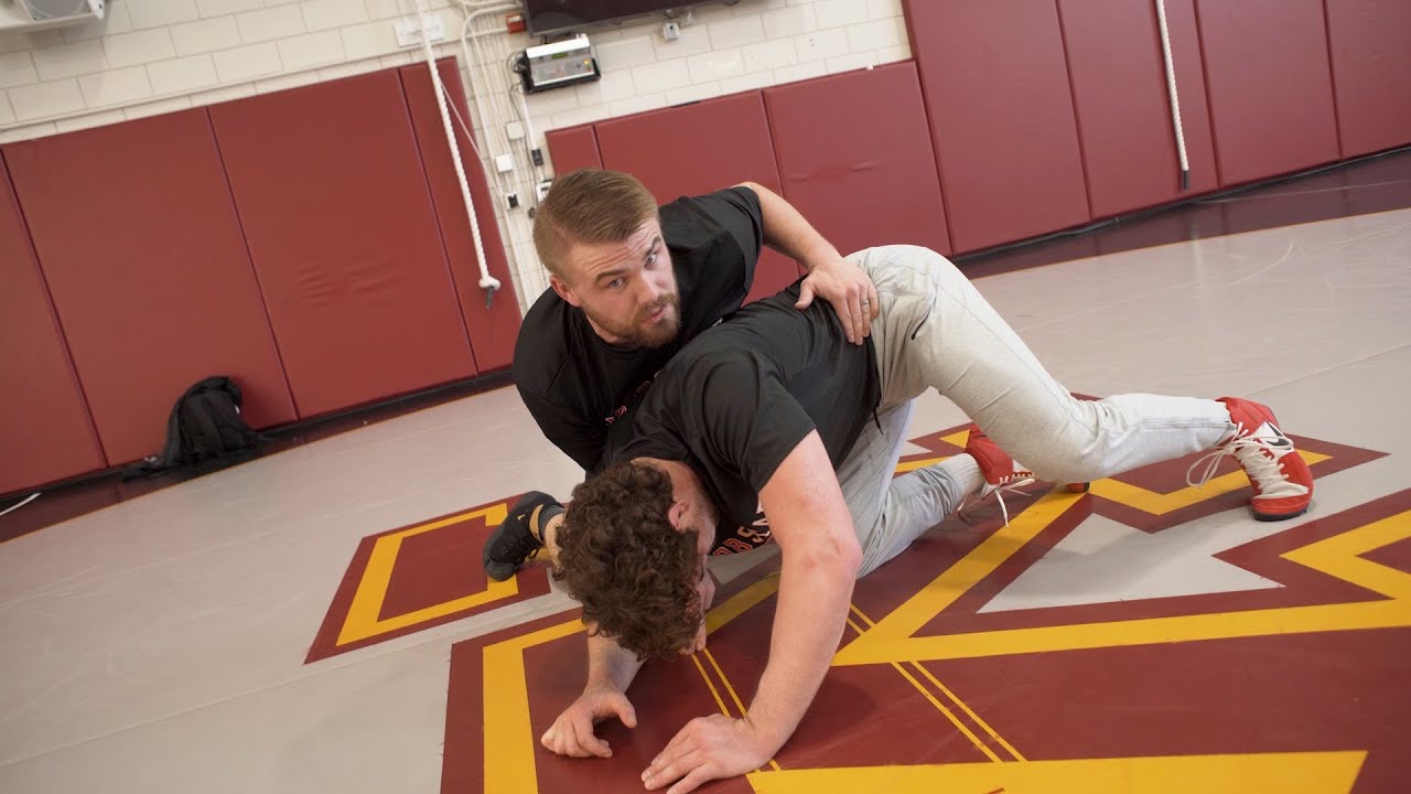 Garret Garness Knee Block from a Spiral Ride | JROB Technique Sessions