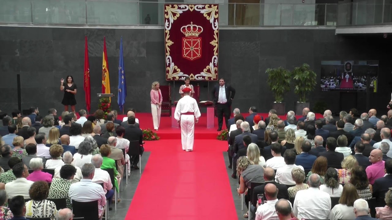 Acto de toma de posesión de la Presidenta de Navarra, María Chivite.