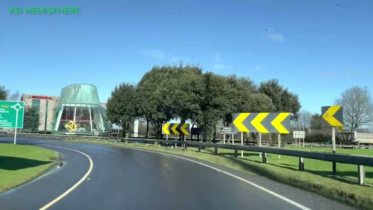 24/02/2022 [R120, N7, N82,route] DUBLIN, IRELAND
