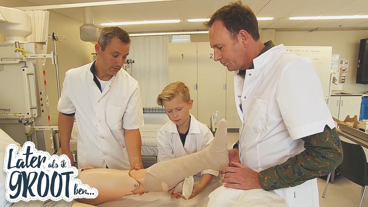 Jamie helpt OUDEREN graag. Een dag werken in de OUDERENZORG.