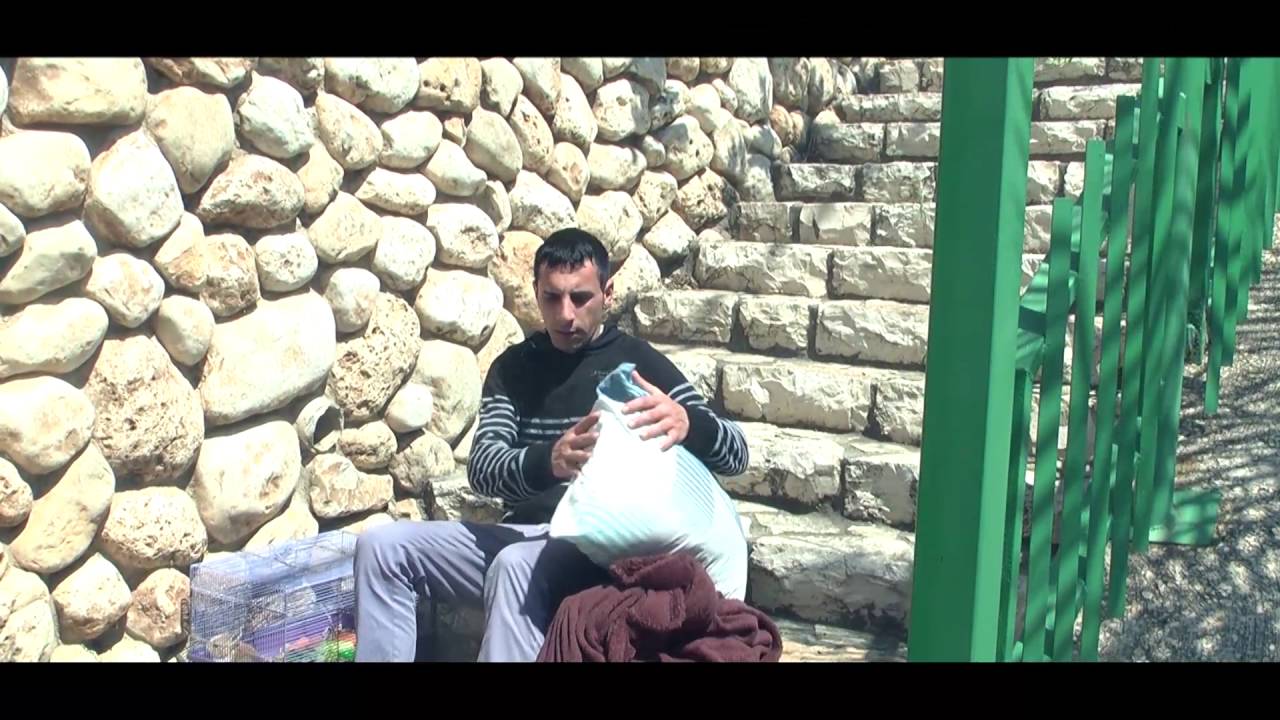 مدرسة السلام الشيخ دنون فيلم قصير كن انسان- صف الثاني عشر - תהיה אדם סרט עלילתי קצר כיתה י