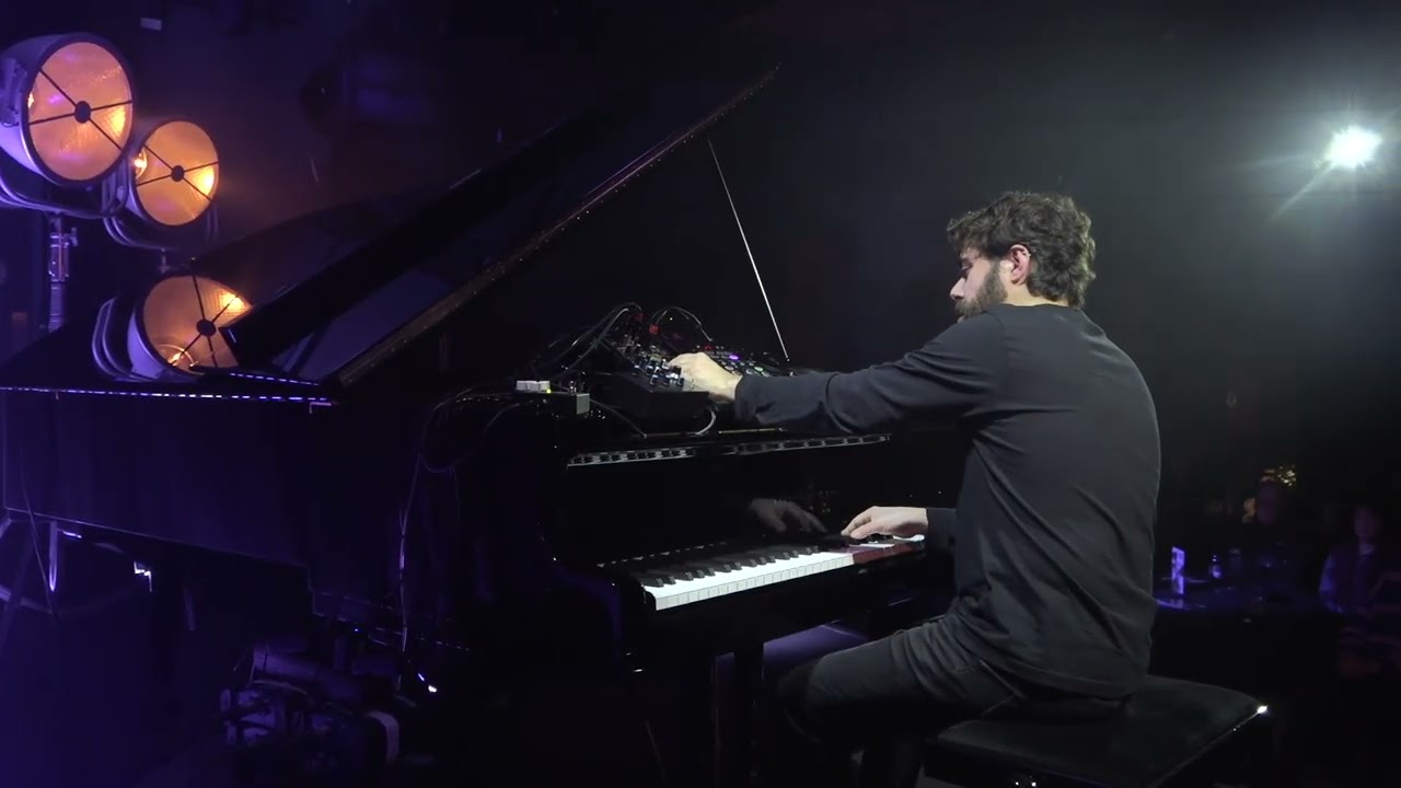 Metronome Piano Sessions- Federico Albanese
