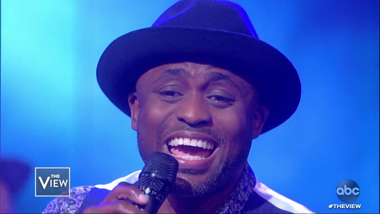 Wayne Brady performs ‘Tennessee Whiskey’ | The View
