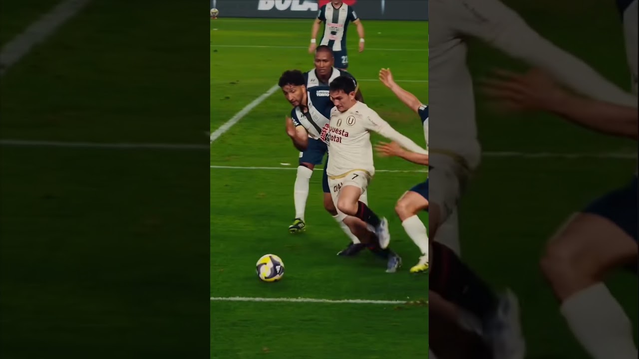 Mira a Jairo V&eacute;lez desplegando toda su calidad con Universitario