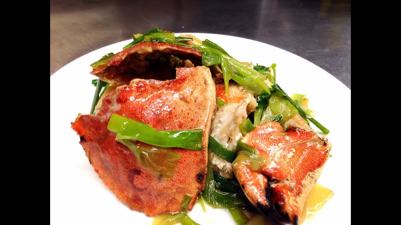 How to Stir Fry Crabs with Ginger and Scallions Recipe 姜蔥炒蟹