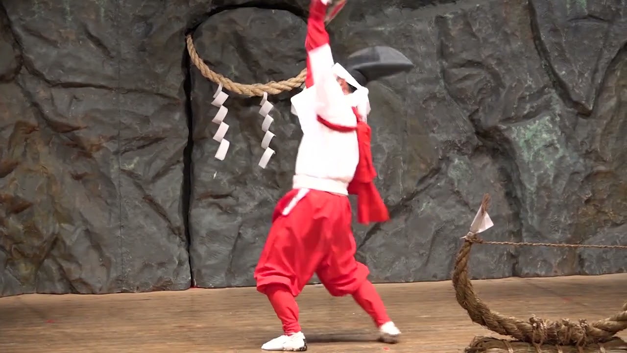 神楽舞 綱切(つなきり) 御嶽神楽(国指定重要無形民俗文化財) 於：神楽會館 立春特別公演