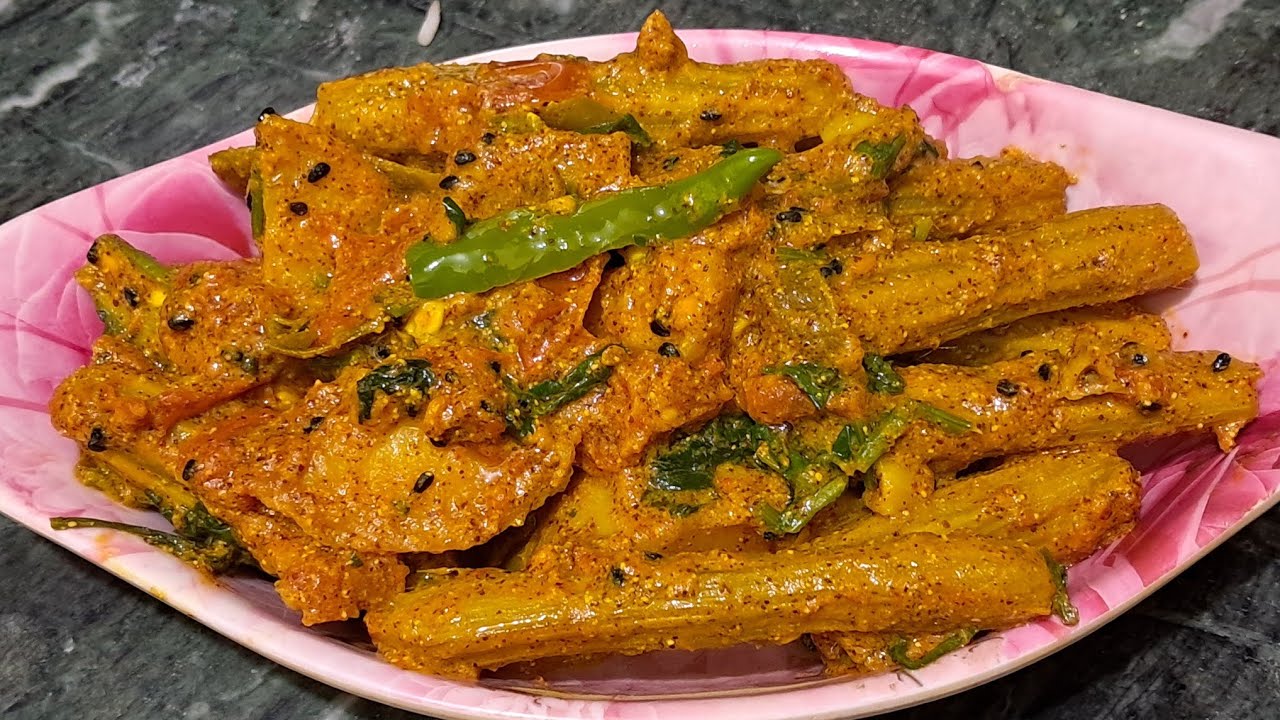 सरसों वाली सहजन आलू की पौष्टिक और स्वादिष्ट रेसिपी / Drumsticks recipe 