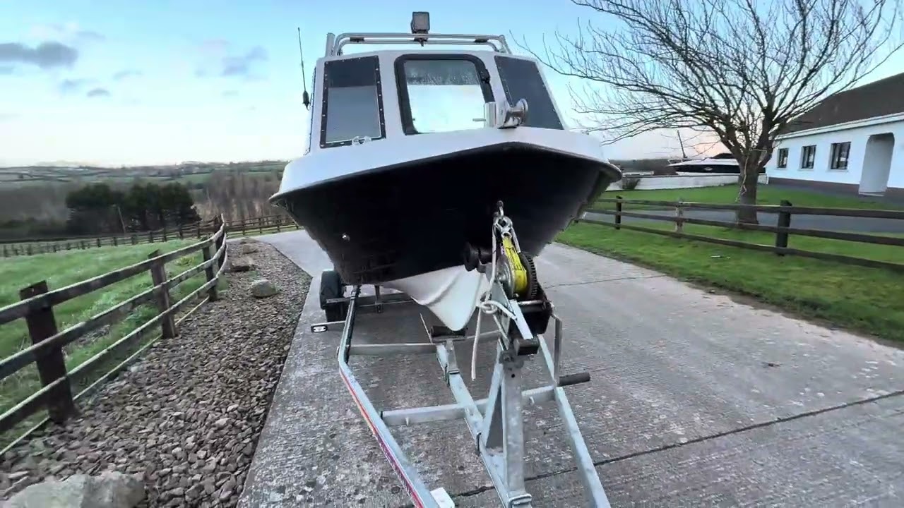 2014 Endeavour 500 & New Mercury F60 For Sale @ McAleese Marine