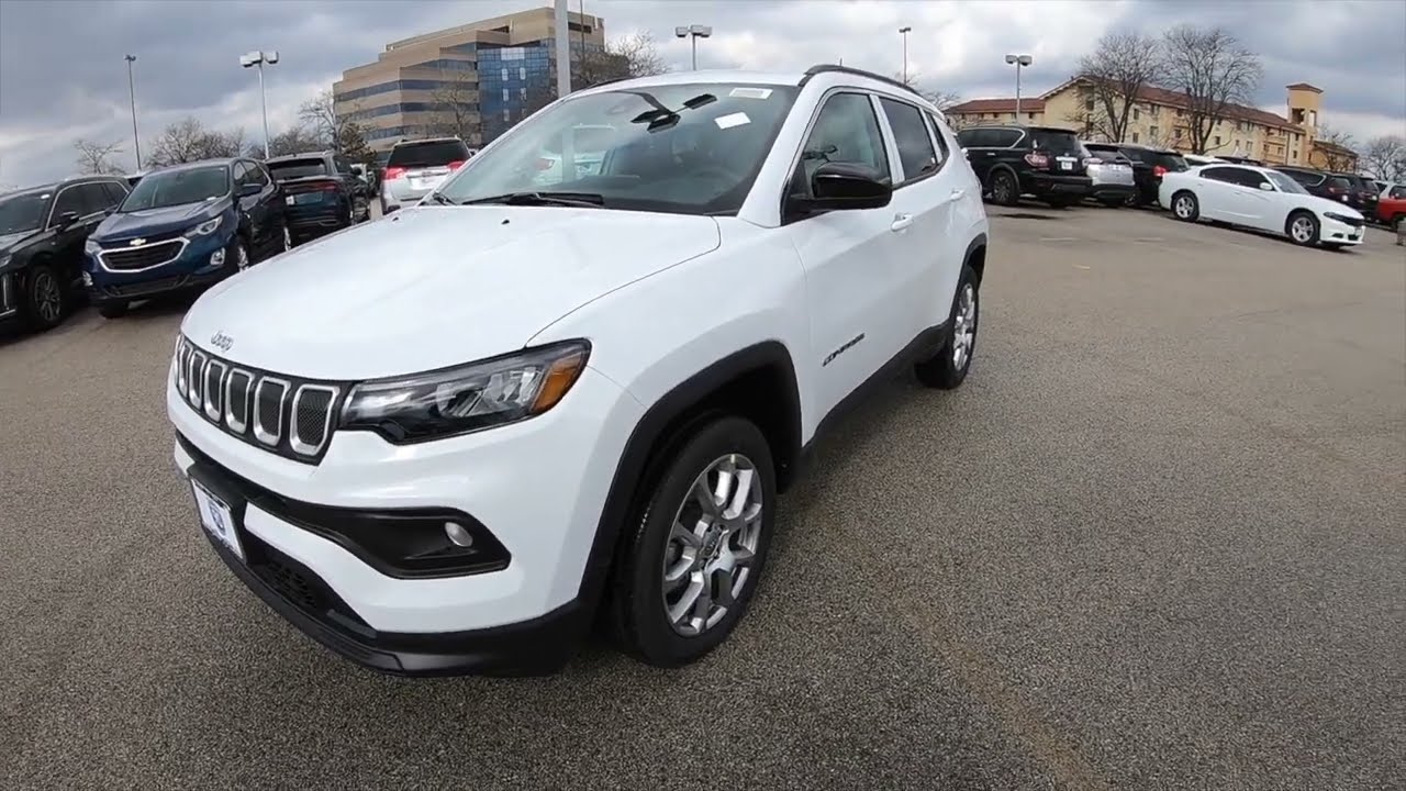2022 Jeep Compass Latitude LUX 4x4 ''Interior Completely Redesigned'' white exterior black interior.