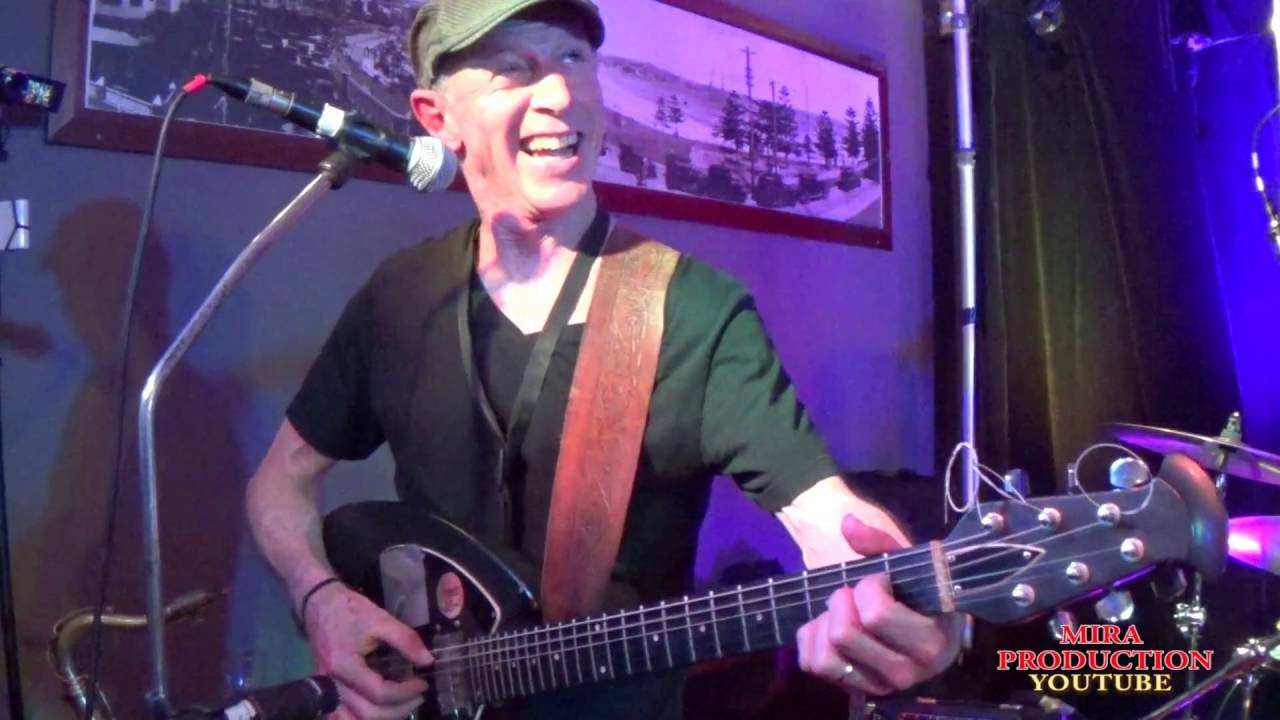 JUNGLE KINGS (Cover  Daddy Cool - Eagle Rock) Live @ Royal Hotel Bondi Beach Sydney AU pt 27