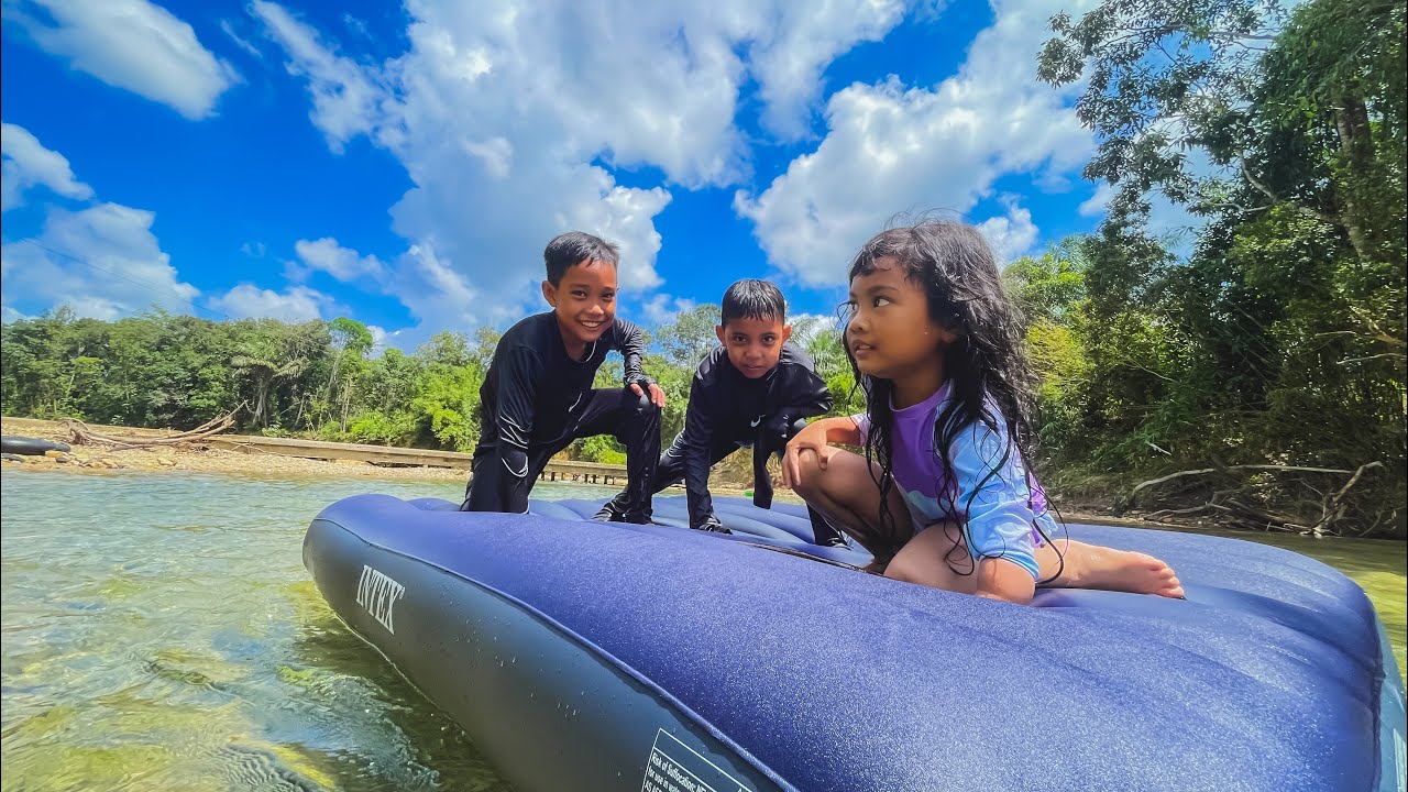 PORT CAMPING BEST DI TERENGGANU. LATA ULU KASAR. AIR SUNGAI WARNA BIRU