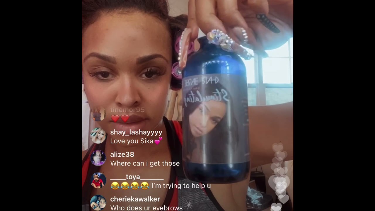 Masika Kalysha doing her hair and make up Instagram Live