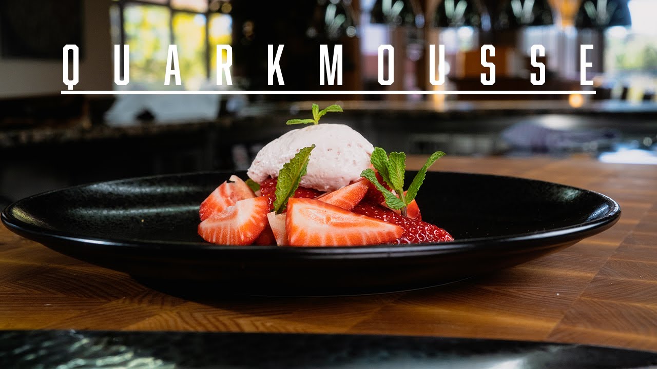 Quarkmousse mit Himbeere – Kochen im Tal