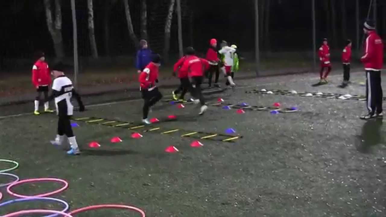 CZ1-Trenig Koordynacyjny z Chojnikiem Jelenia Góra-Zajecia prowadzi Trener Mateusz Grupa(Orlik)