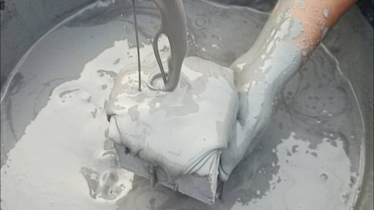 ASMR Very Soft Dusty 🤩✨ Pure Cement Sliky Chunks 🪨 dippingCrumble on Lots Of Water 🌊💦💦🌀🌀