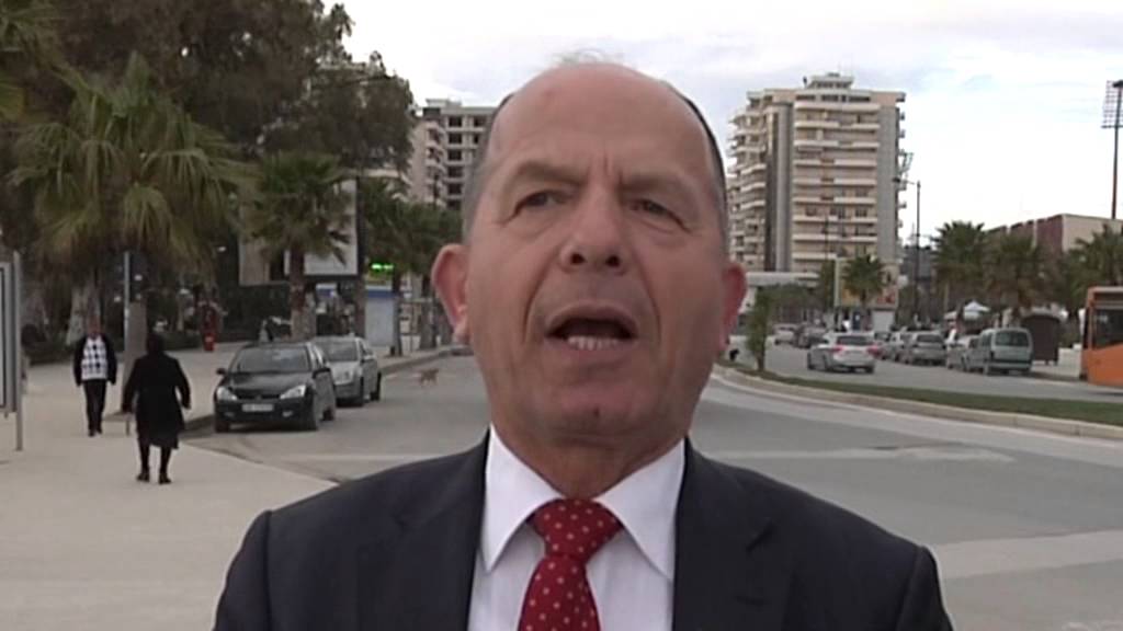 VLORE intervist per parkimet ne qytet  Sazan Guri