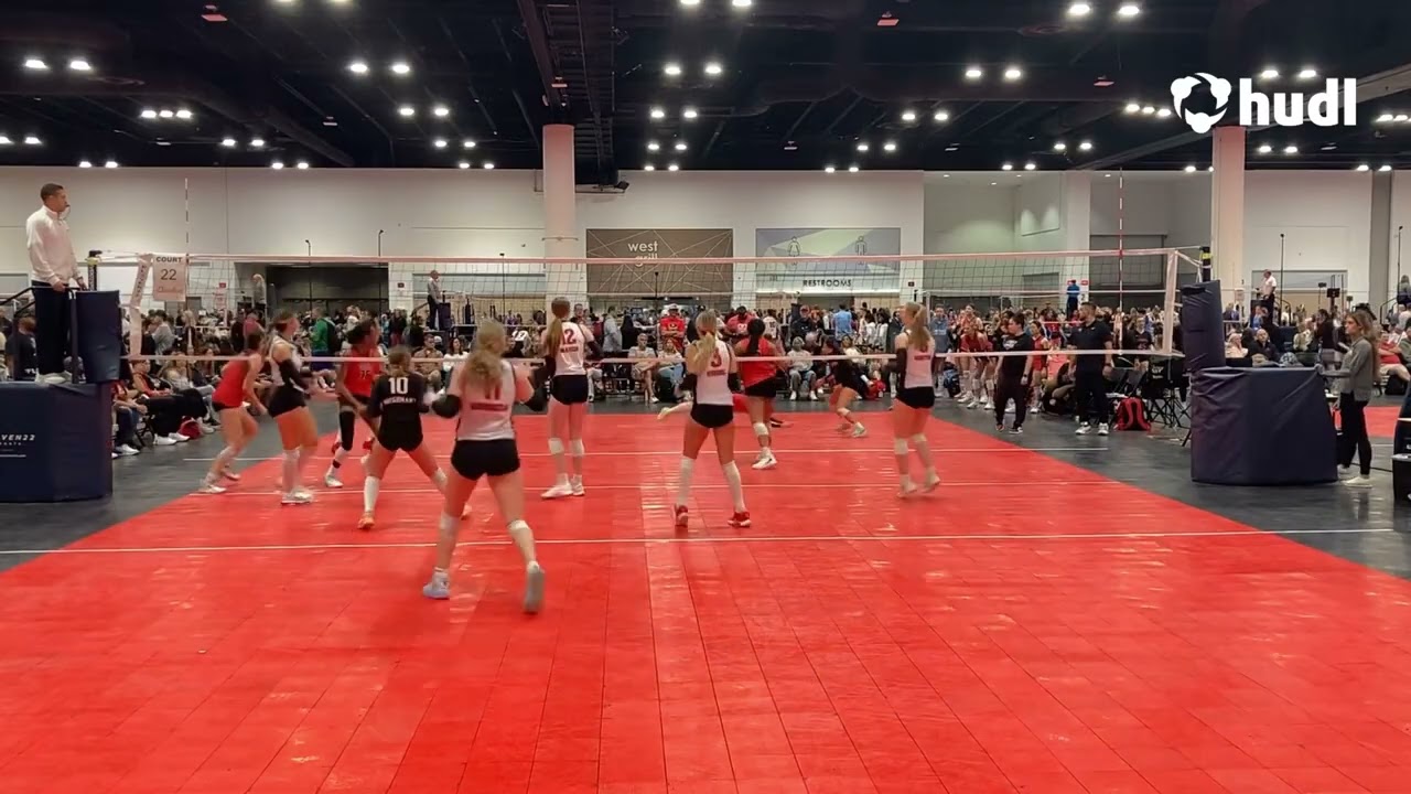 Brooke Gruhl #3 - 5'10