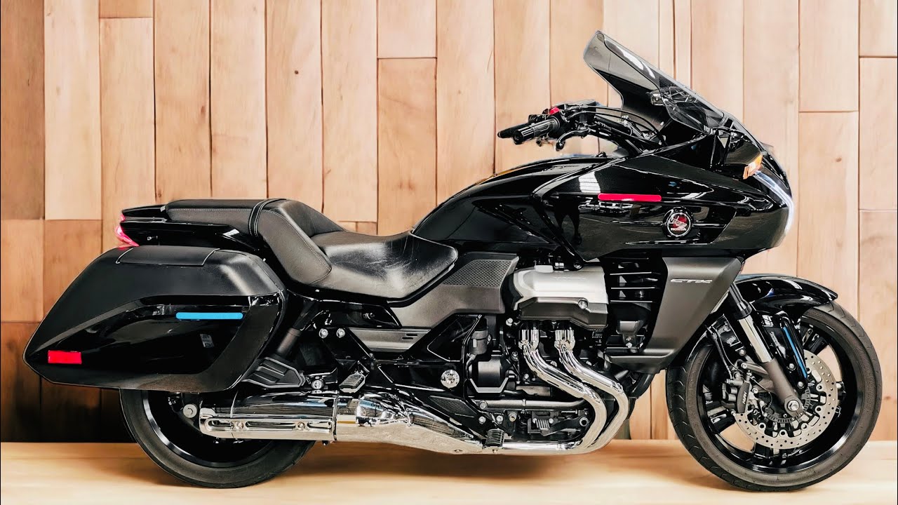 HONDA CTX 1300 เครื่องเสียงบิ้วอินจากโรงงาน ปี14 สีดำสีเดิมโรงงาน 21xxxกิโล