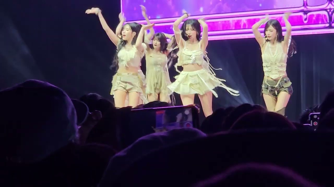 fromis_9 - DM 250923 Now Tomorrow in Tokyo