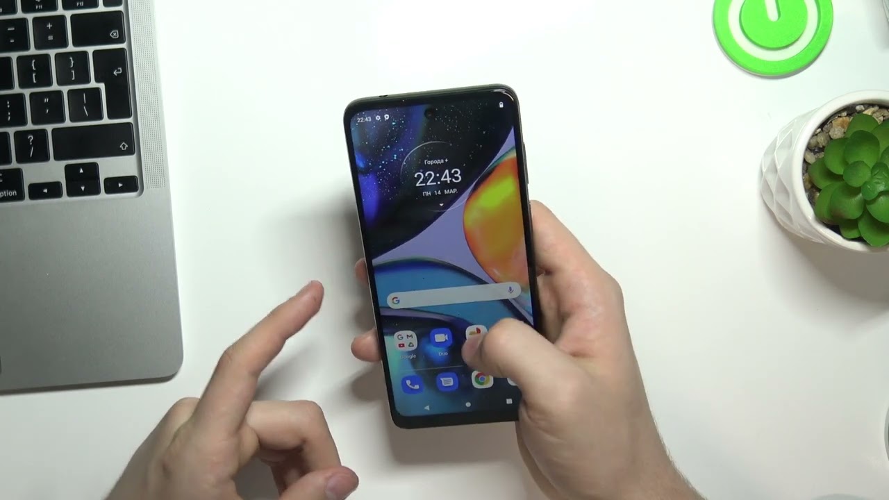 Распаковка Motorola Moto G22