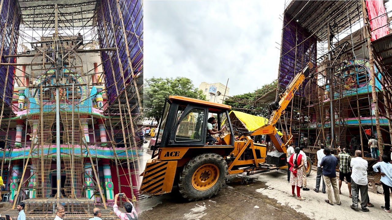 Khairathabad Ganesh 70ft Main Body Parts Fixing with Crane😱 || Saptha Mukha Maha Ganapathi Lifting 😱
