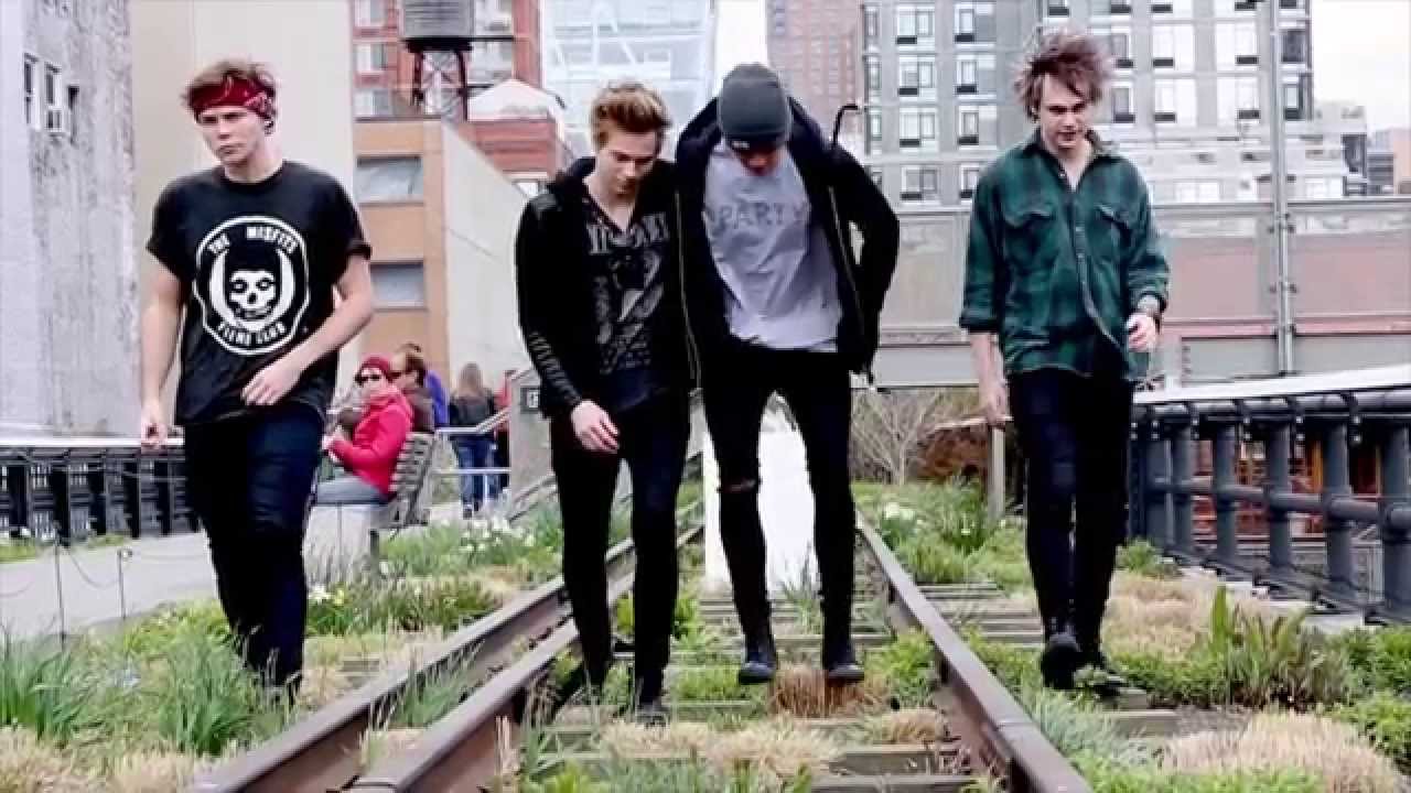 5SOS | Boyfriend Material