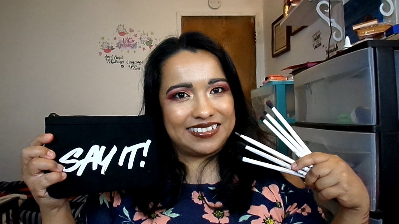 Bh Cosmetics Say It! - 6 Piece Brush Set With Bag Reseña