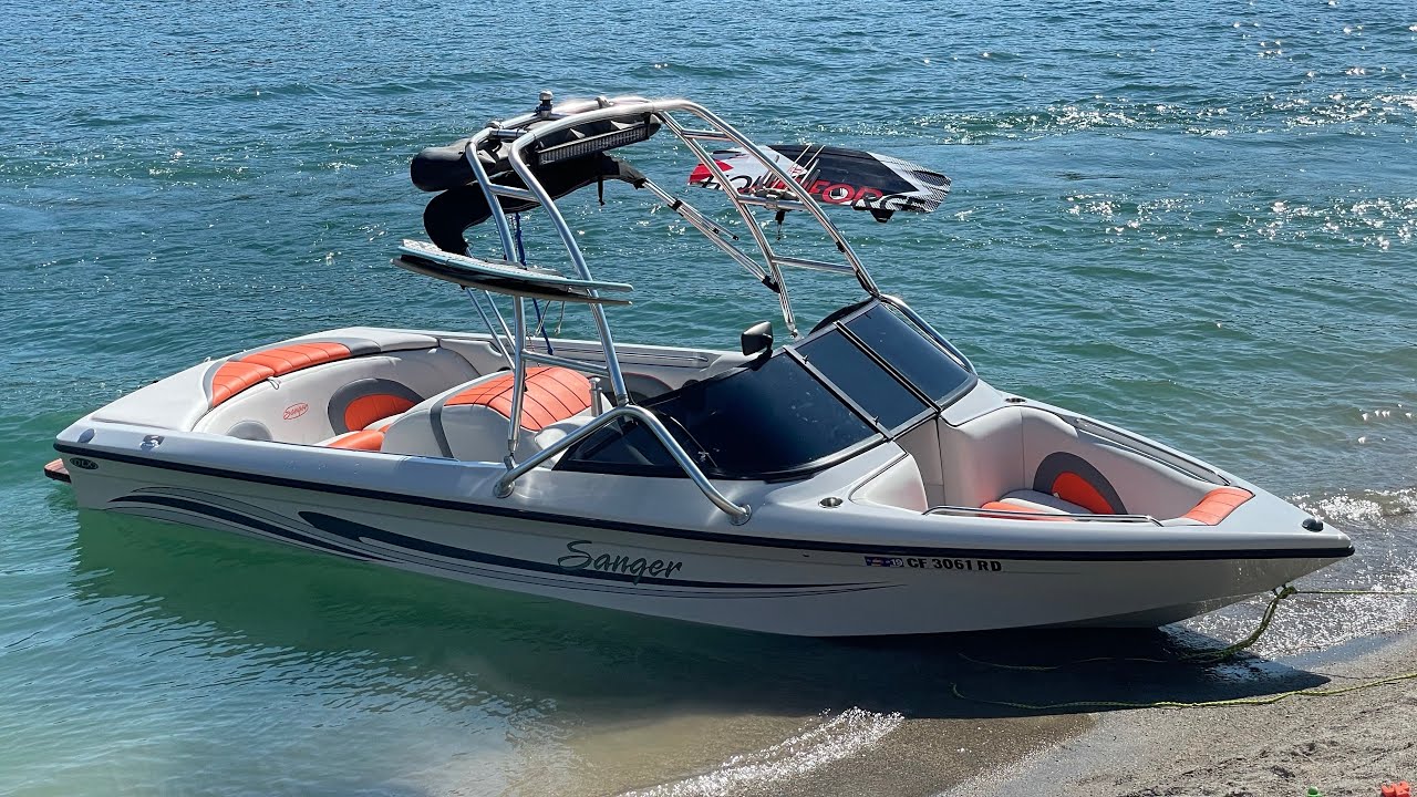 Rebuilding a boat in 10 minutes from start to finish