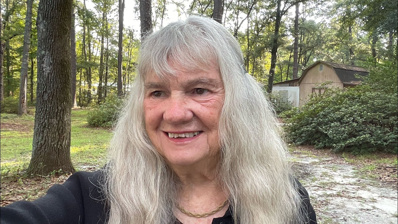 Who Is This Man?  @lindahoward3894 Isaiah 52:14 #lindahoward #lindaghoward 