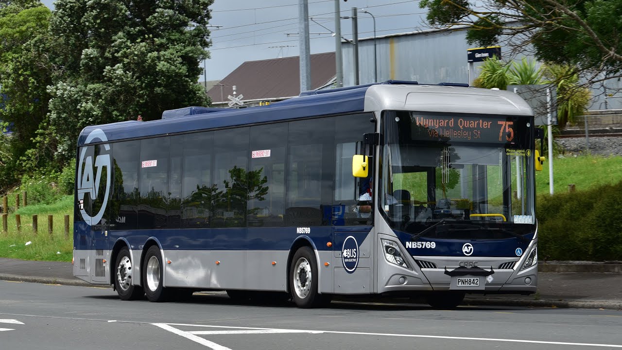 Auckland Buses # Route 75. St Johns to Newmarket via Remuera Rd