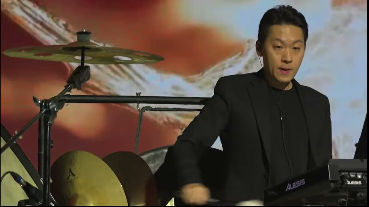 질서의 수호자, 카제로스 (Kazeroth, the Protector of Order) (2025 로아온 윈터 공연)