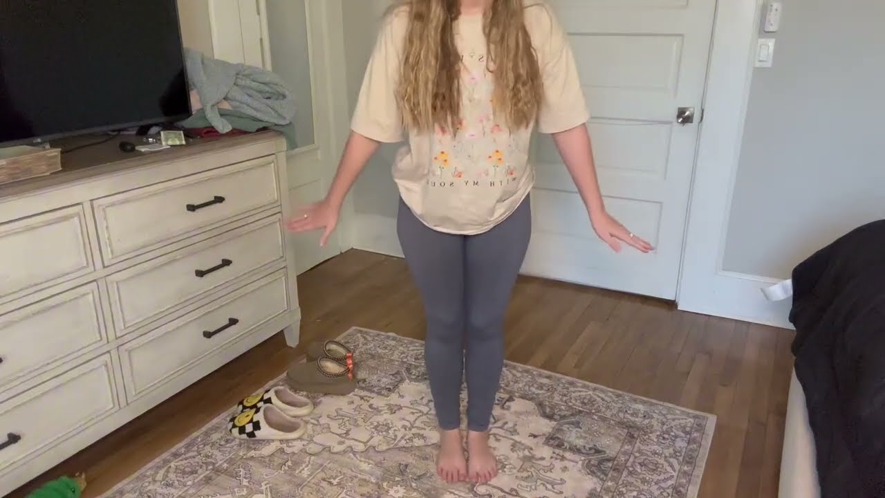Grey leggings that are very comfortable