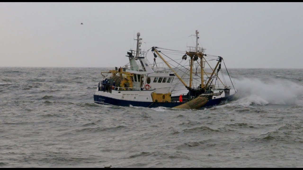 TH- 7 adriane maria met briesje naar zee 22-9-2014