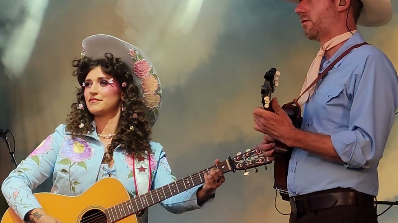 West Virginia  Waltz Sierra Ferrell Live Point Defiance Park video by MemifulArts