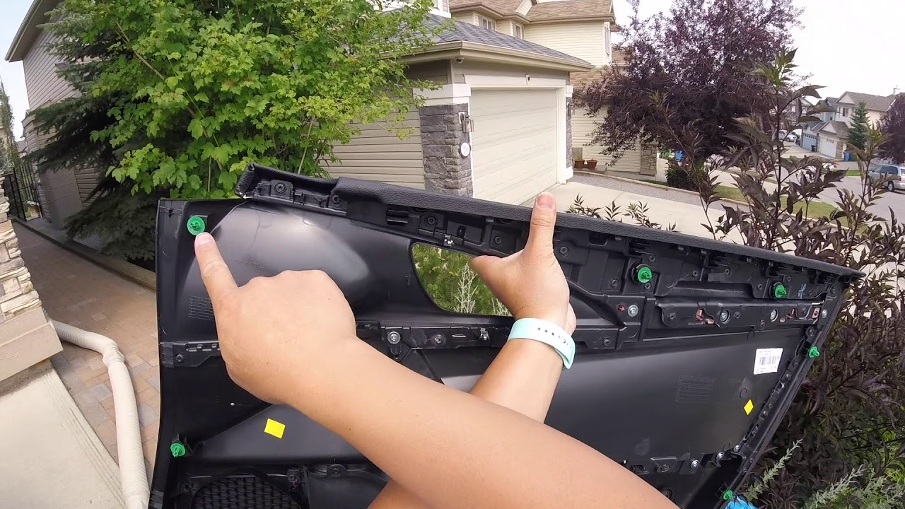 2016+ Honda Civic Interior Door Panel Removal