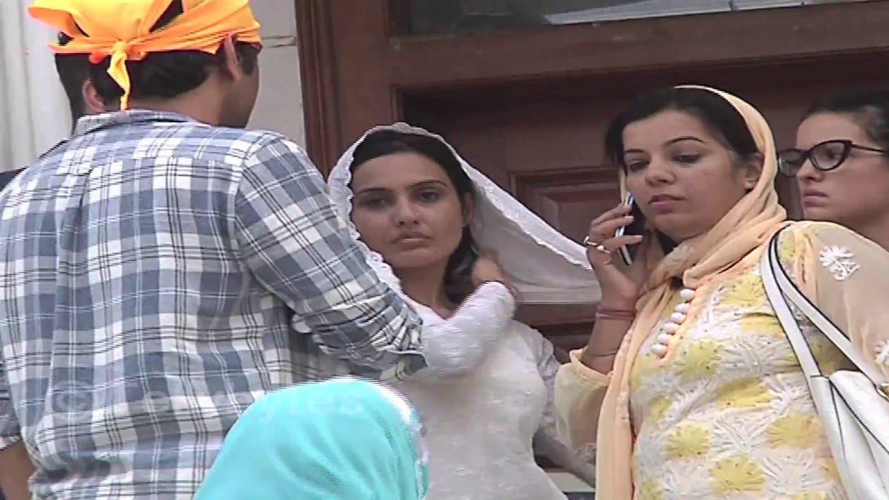 Gauhar Khan,Pooja Bose, Adaa Khan, Kamya, Vikas and others at PRATYUSHA'S CONDOLENCE MEET