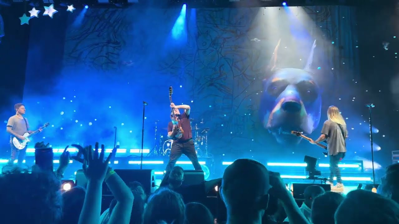 Fall Out Boy - Disloyal Order Of Water Buffaloes [Live @ Noblesville] 07/16/2023
