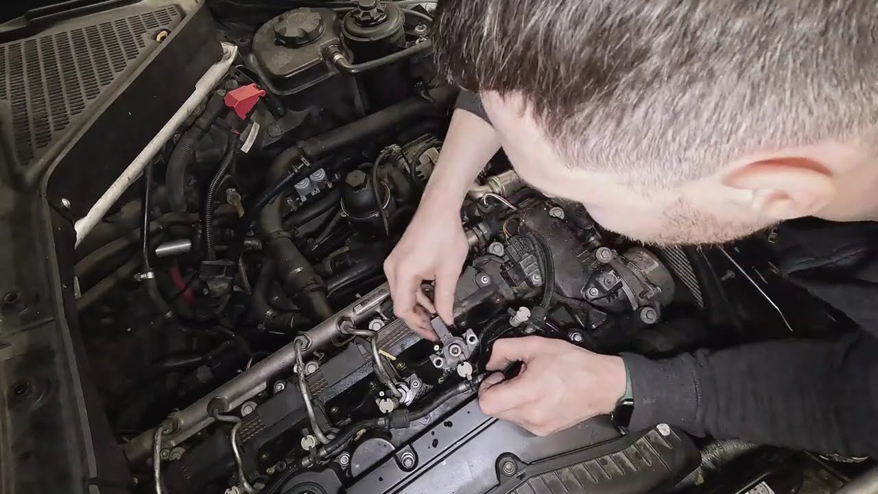 BMW E70 M57N2 Injector Replacement TimeLapse