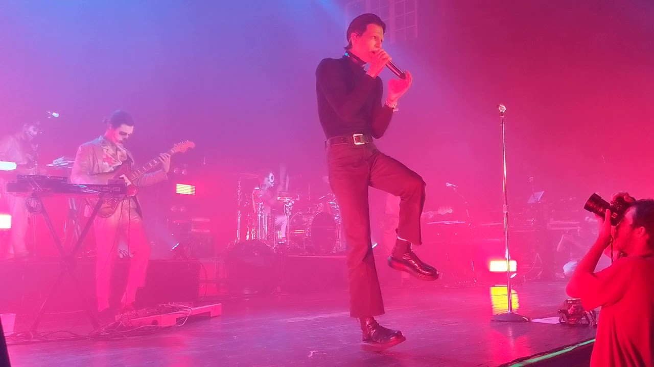 Greetings from Califourina Live - The Neighbourhood - Orlando