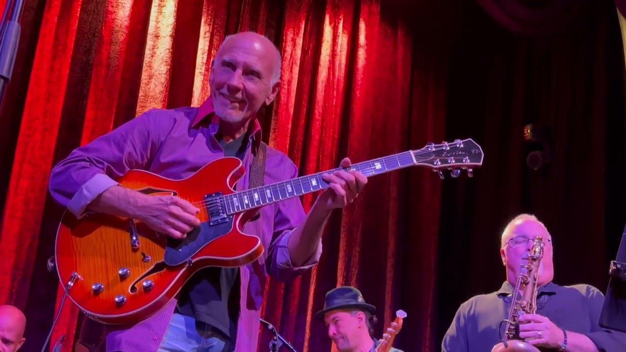 Larry Carlton Minute by Minute 1 28 23