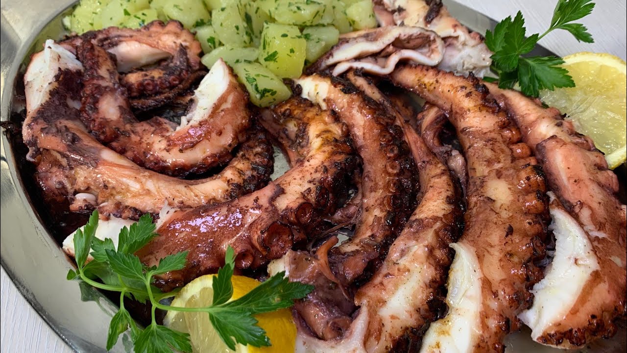 Polpo alla Griglia con Patate Prezzemolate