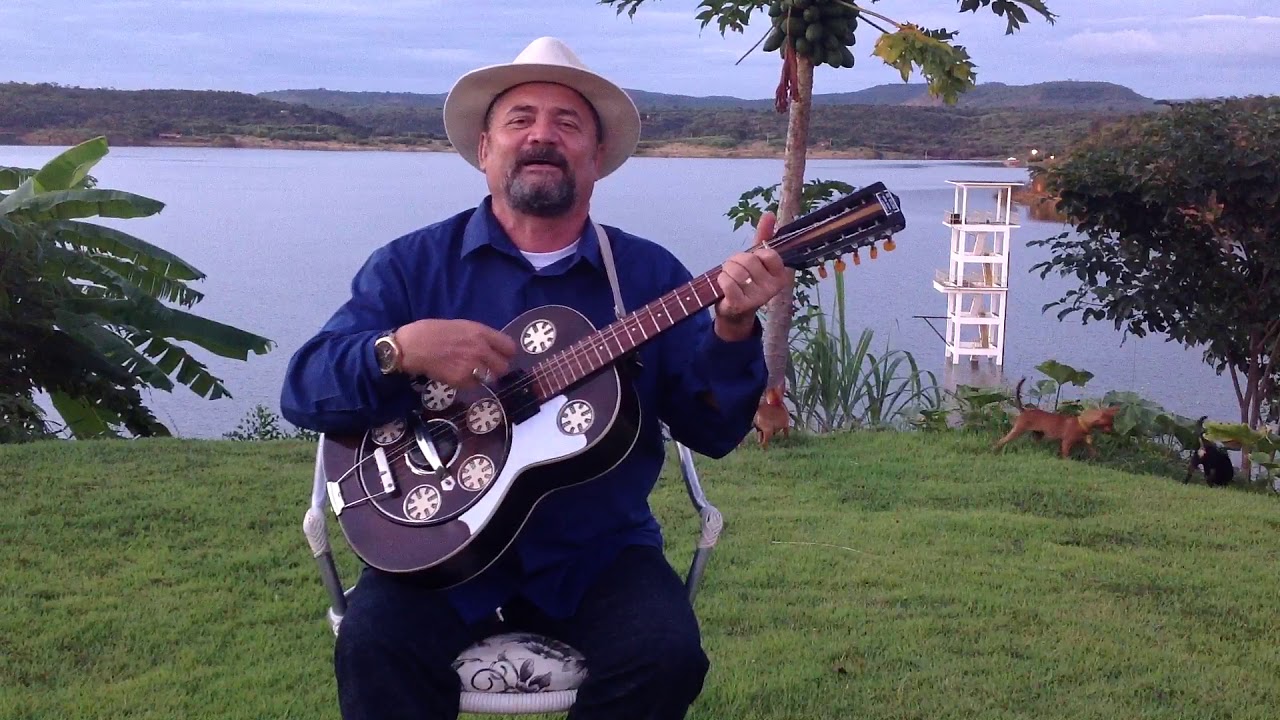 Poeta Zé Viola canta Conversando com as Águas