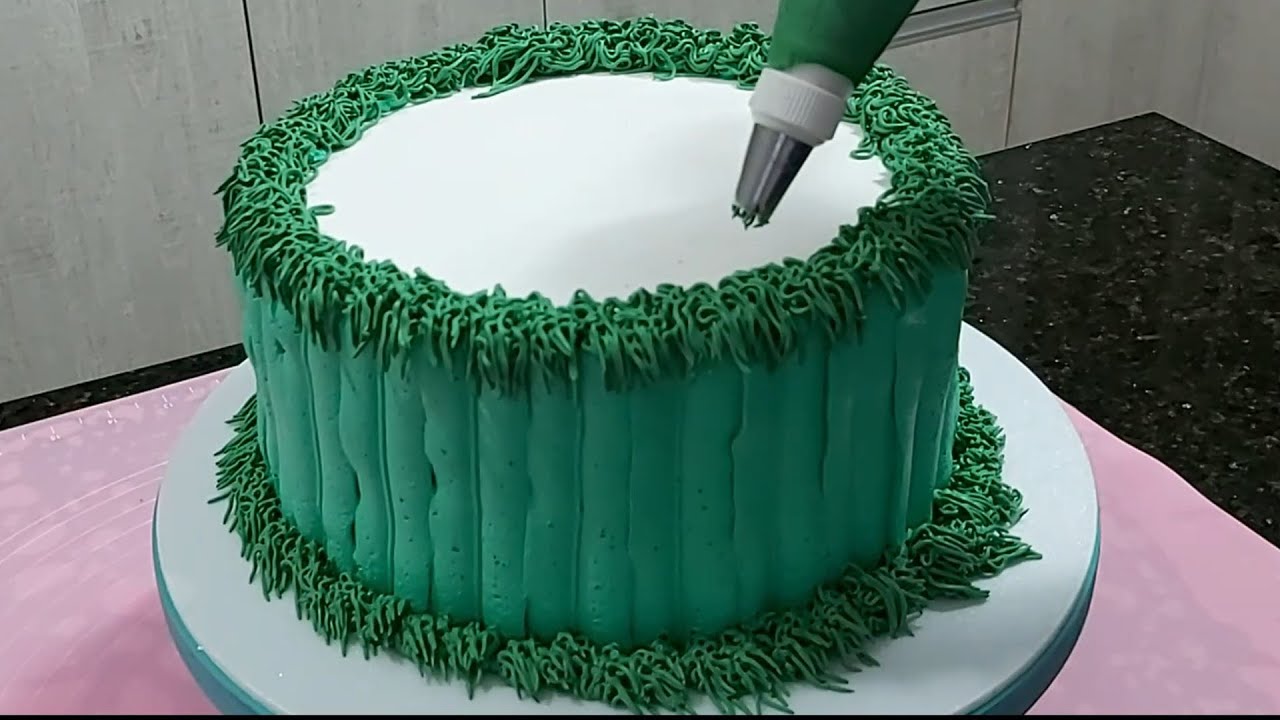 DECORAÇÃO EM CHANTININHO E TRABALHO EM BICOS