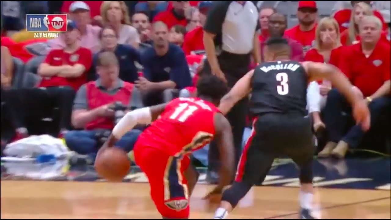 Jrue Holiday - Fantastic Footwork & Finishing 17/18