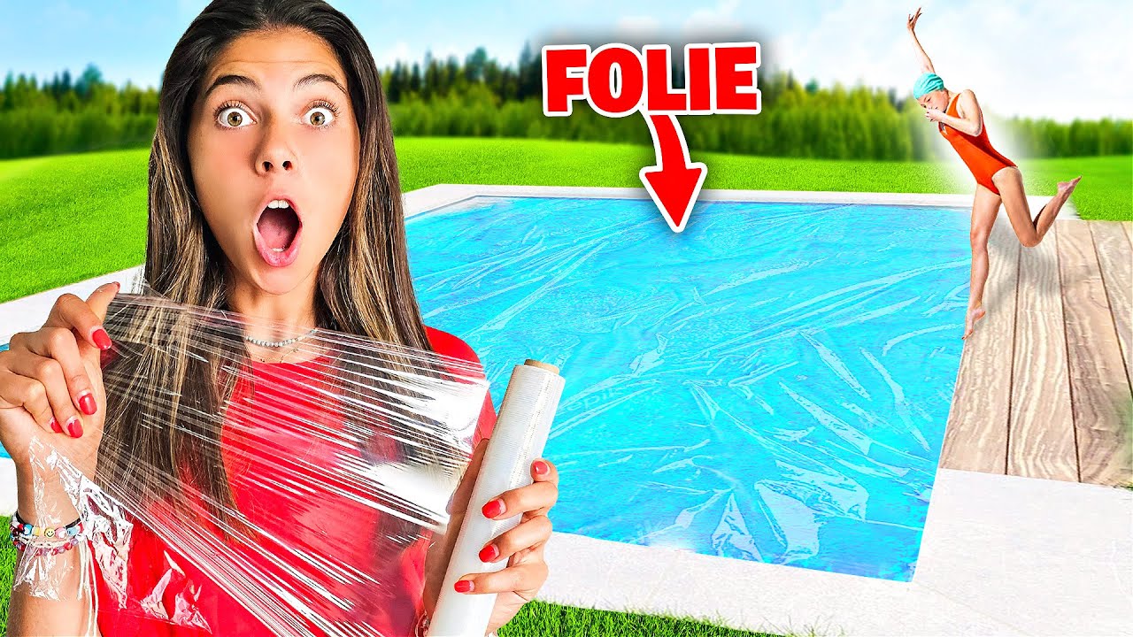ANNA PRANKEN MET DOORZICHTIGE FOLIE OVER ZWEMBAD! #623