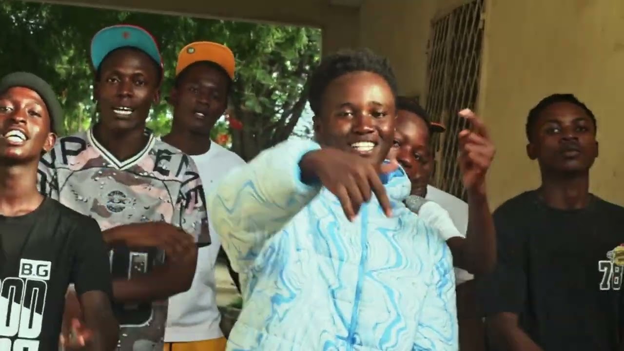BLOOD GANG FT 26 STEPPA _-_BICHI LANGU
